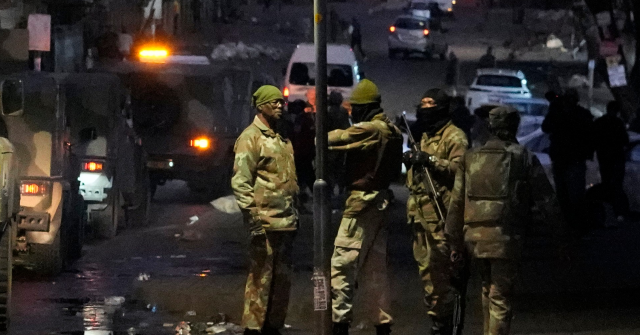 South African Police Arrest over 900 in Anti-Migrant Protests