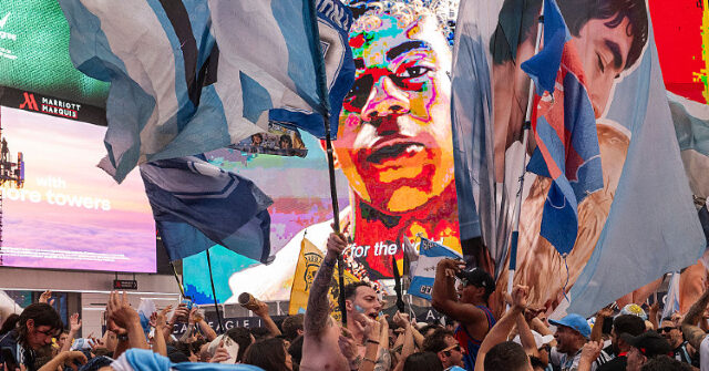 WATCH: Argentina, Spain Fans Swarm Times Square Ahead of World Cup Final
