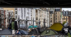 Cost of French Asylum System Rises to Nearly Two Billion Euros Per Year