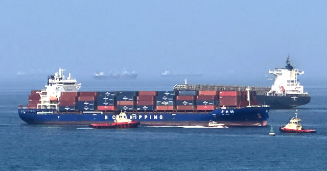 China Demands Iran ‘Follow Through’ on U.S. Peace Deal, Signaling Frustration with Hormuz Situation