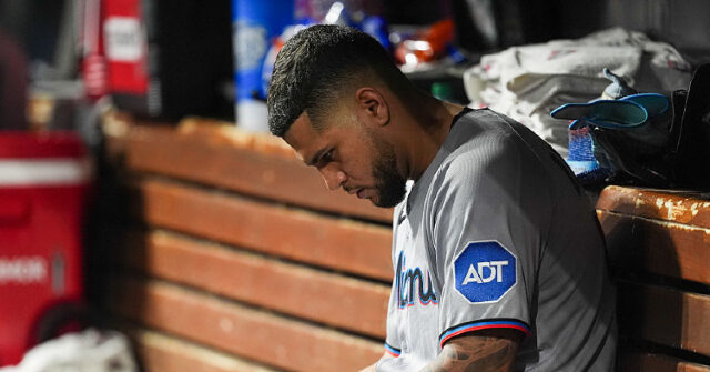 MLB Restricting iPads in Dugouts to Prevent AI Making Strategy Decisions