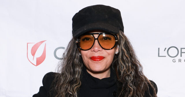 Video: ‘The View’s’ Sunny Hostin Seen Trying to Convince Police Not to Arrest Her Son