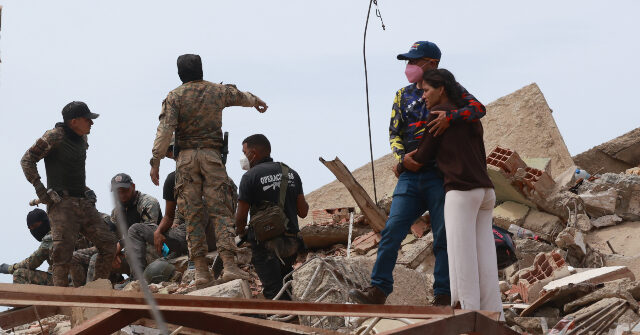 Venezuela: Earthquake Victims Catch Police Looting Collapsed Buildings