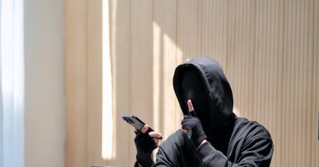 Police: Meta Engineer Who Worked on Features for Teens Arrested in Pedophile Sting