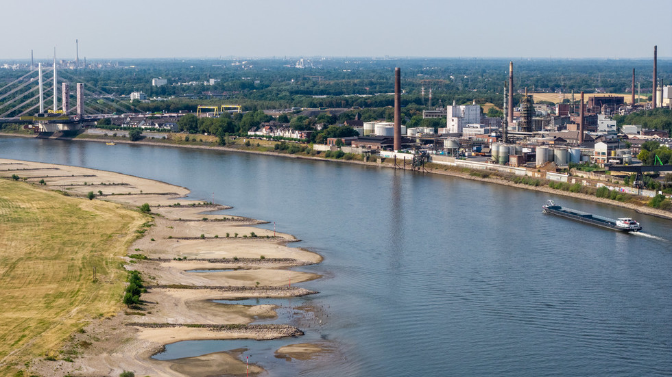 Heatwave burning Europe triggers nuclear powerdown
