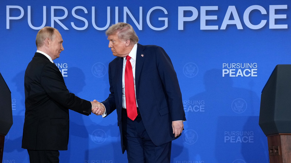 What Russia learned from Putin and Trump in Anchorage