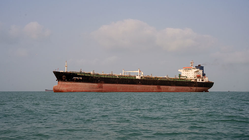 Iran vows ‘not a single drop’ of oil will leave Gulf if region complies with US plan