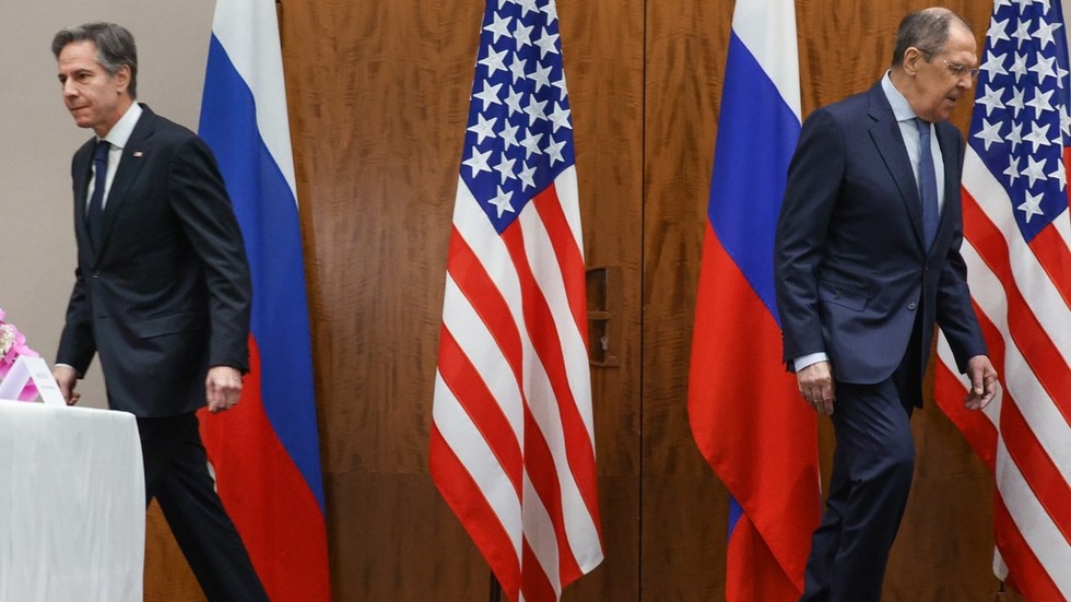‘Deception is the foundation of Western diplomacy’ – Lavrov