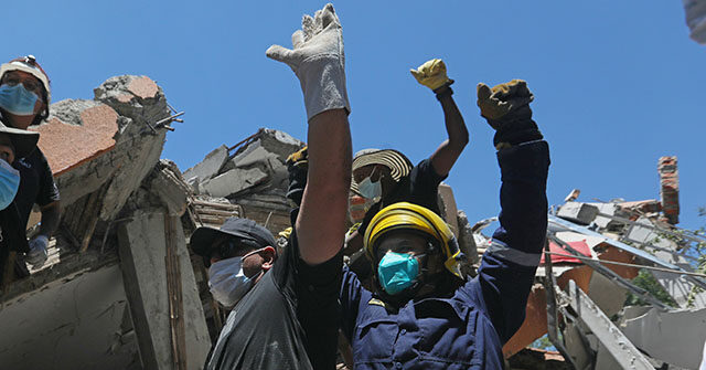 Colombia Earthquake: Mother and Baby Rescued from Collapsed Building in Cali