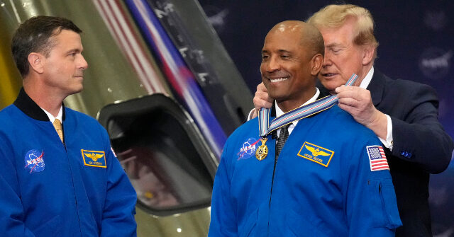President Trump Presents Congressional Space Medals of Honor to Artemis II Astronauts