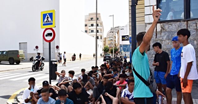 Report: Spanish Govt Estimates 5,000+ Potential ‘Asylum Seekers’ Remain in Ceuta