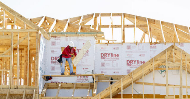 Homebuilder Sentiment Unexpectedly Improves But Remains Subdued