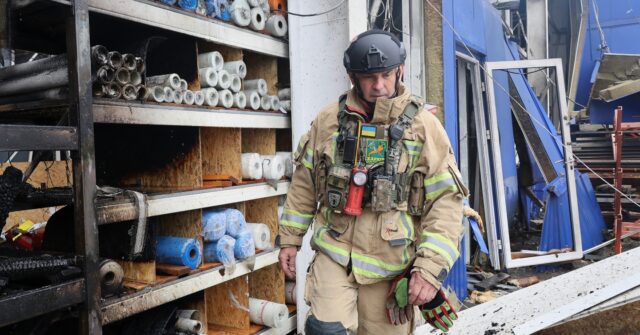 Ukrainian Supermarkets Running Empty Amid Sustained Russian Attacks on Supply Chains