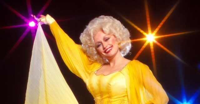 Dolly Parton Songs’ Streams Rocket After Her Death, up 2,109% in the U.S. and 1,280% Globally