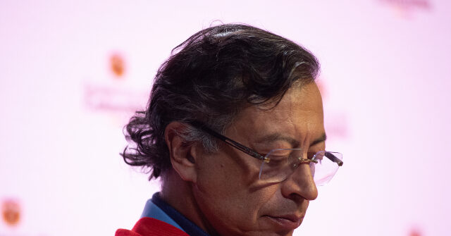 Gustavo Petro to Flee Colombia After Disastrous Presidential Term, Earthquake
