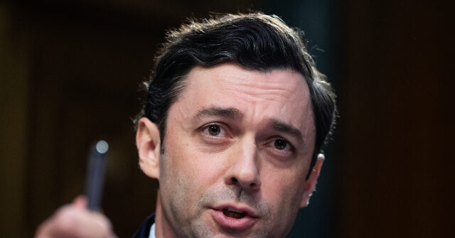 Dem Sen. Ossoff Attacks Trump, Says He ‘Doesn’t Want’ to Do His Job, Just Wants to Travel with Aide