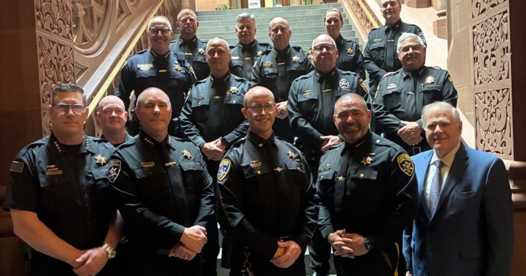 Fifteen NY Sheriffs Sue Kathy Hochul Over New Anti-ICE Law