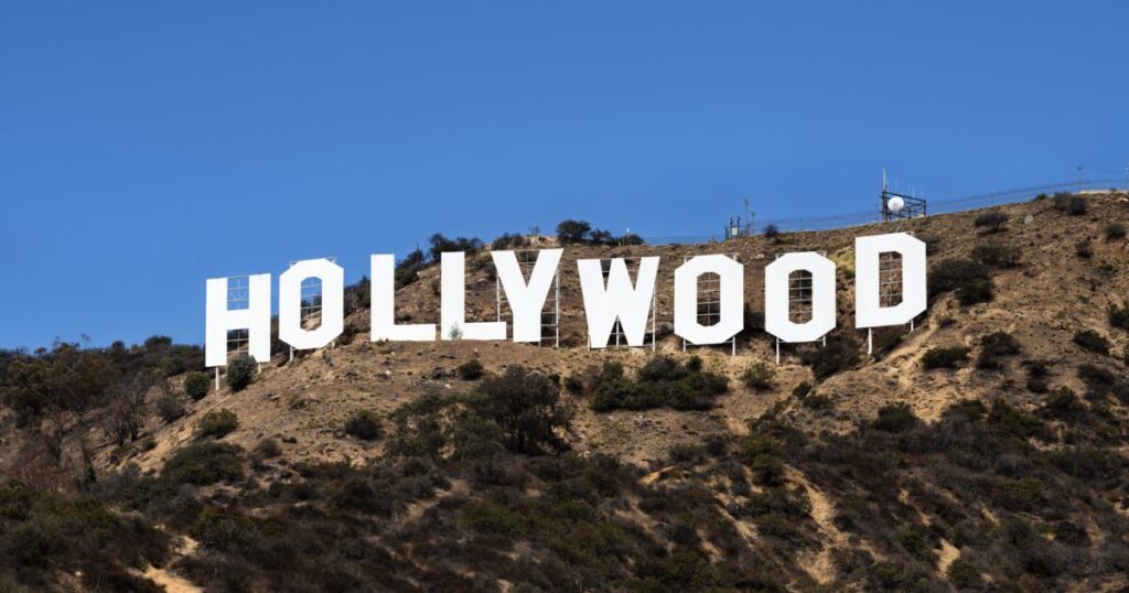 Report: Hollywood Stars Rethinking Getting Involved in Politics, Expert Says Voters ‘Tired of Celebrities Telling Them How to Think’