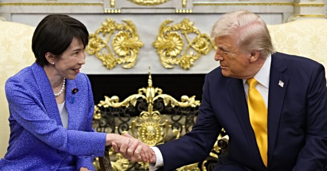Trump Cites ‘Signal of Friendship’ as U.S. Joins Japan to Boost Struggling Yen