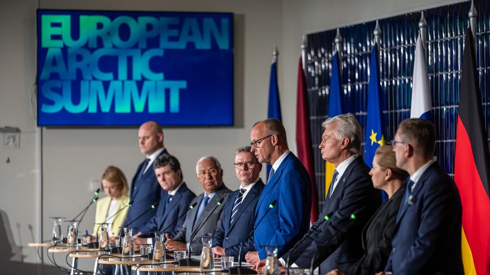 EU members plot Arctic expansion