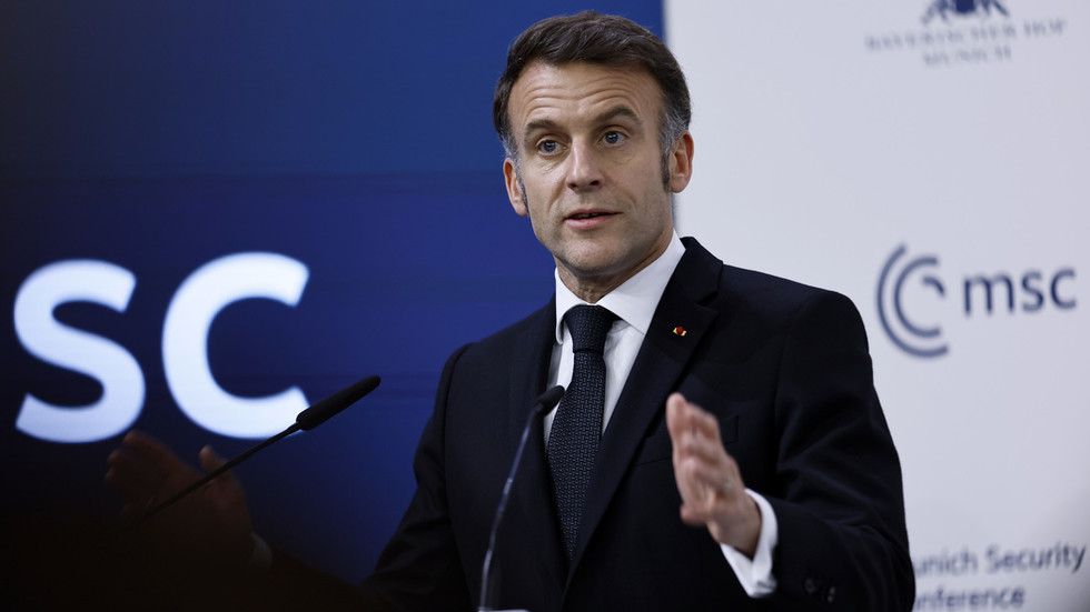 Macron urges von der Leyen to relax EU fuel rules as energy crunch bites
