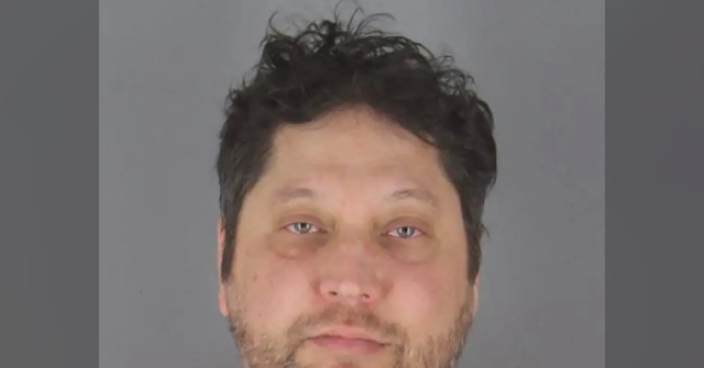 VIDEO: Man Gets 14 Months in Prison for Spraying Ilhan Omar with Vinegar