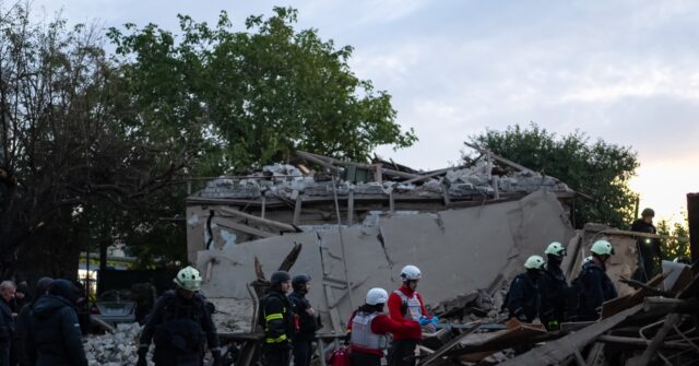 Russian Strikes Kill Two in Ukraine as Moscow Rejects German Calls to De-Escalate