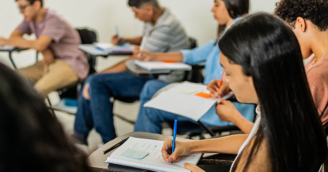 Study: Students in Latin America Falling Behind in Academic Proficiency
