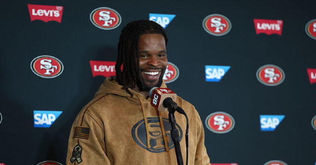 49ers’ Dre Greenlaw Asks if Antarctica is a ‘Lie’ During Team’s Australia Trip