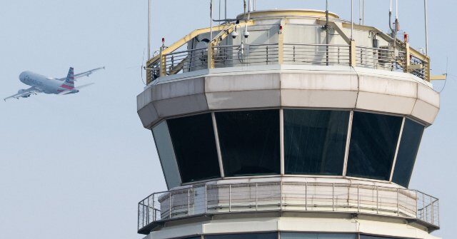 FAA Plans to Roll Out AI-Powered Air Traffic Control System Starting in Washington DC