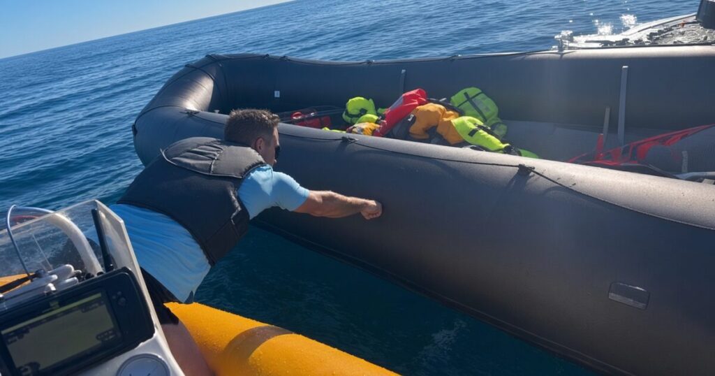 BRITISH DYSTOPIA: Rightwing Activist Denied Bail for Slashing Migrant Dinghy – Danny Tommo Pleads Not Guilty to Criminal Damage Charges – Large Group of Protesters Demand His Release