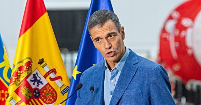 Reports: Spanish Socialist PM Pedro Sánchez to Skip Trump-Hosted NY Reception