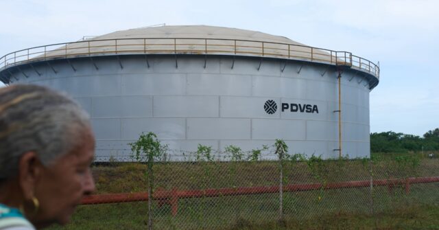 Trump Effect: US Oil Giant Chevron Confirms It Will Expand Operations in Venezuela